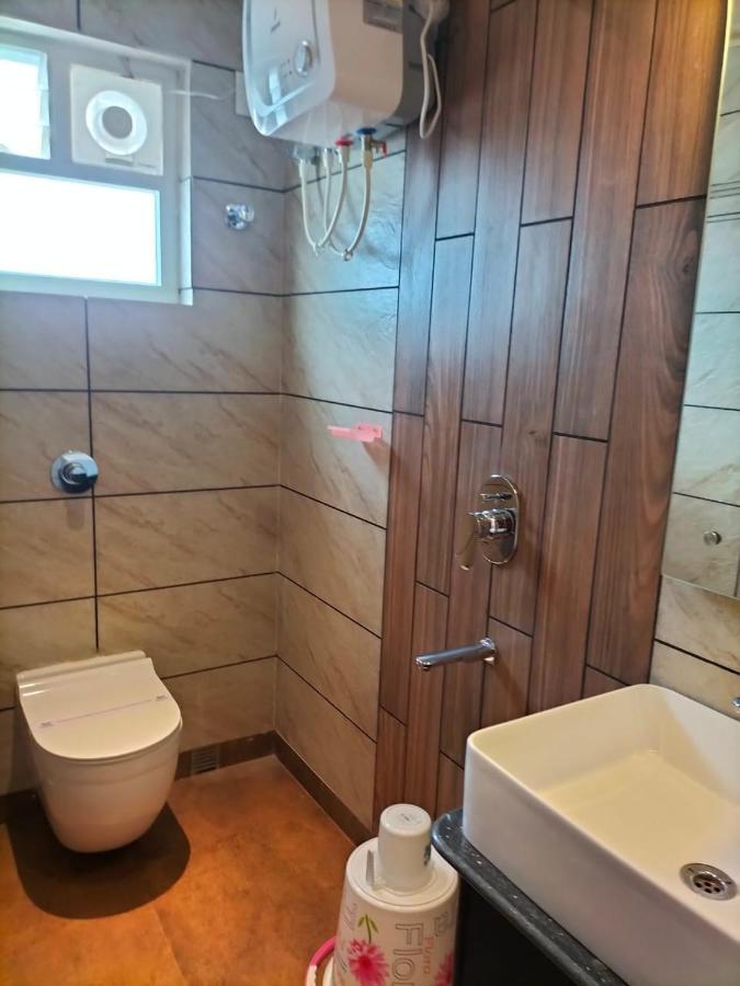 Blue Waves Hotel Tajpur 외부 사진